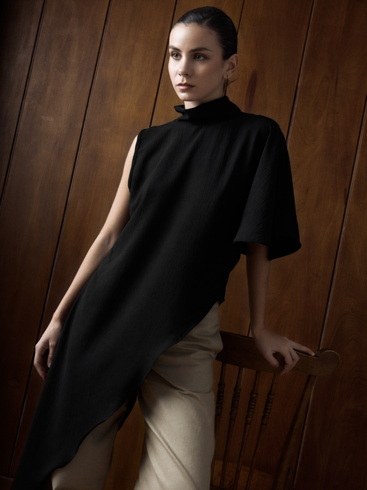 Polera Asimétrica 123 - Negro