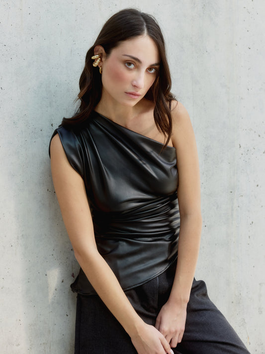 Polera Asimétrica 004 - Negro