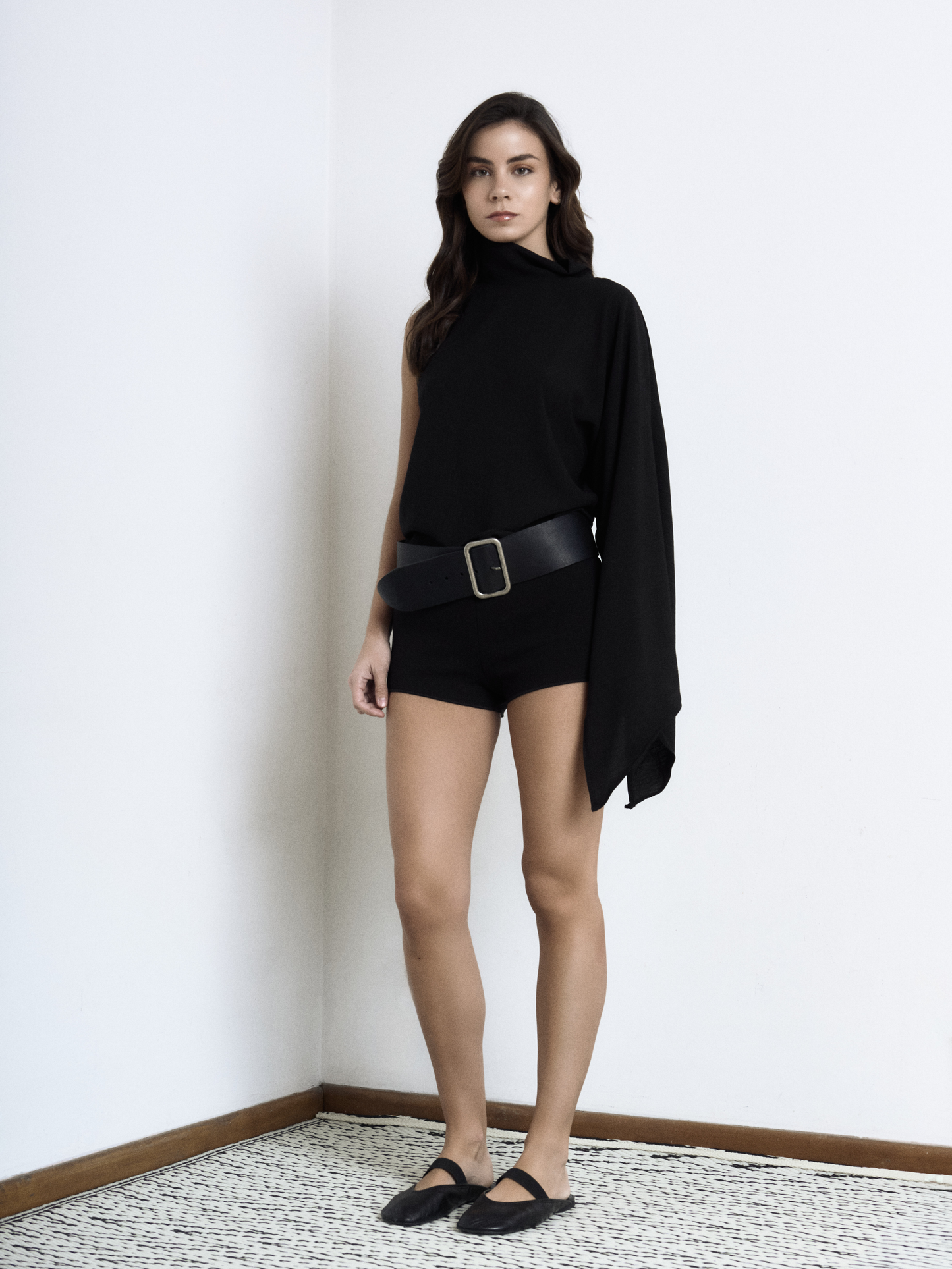 Polera Manga 124 - Negro